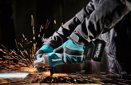 Профессиональная угловая шлифмашина Makita GA005GM201