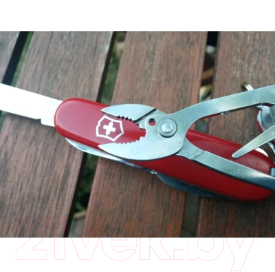 Нож швейцарский Victorinox Evolution S54 2.5393.SC