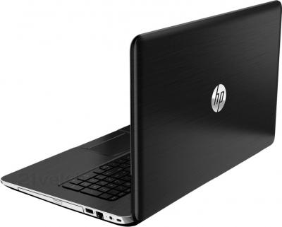 Ноутбук HP Pavilion 17-e060sr (F0G23EA) - вид сзади