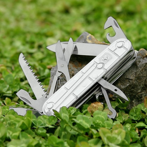 Нож туристический Victorinox Huntsman 1.3713.T7