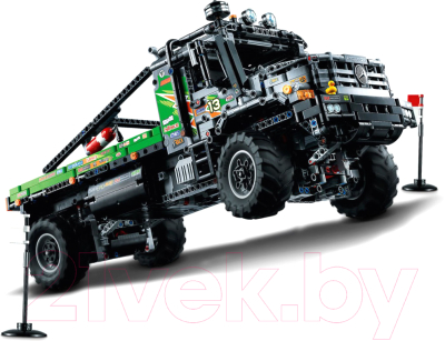 Конструктор Lego Technic Полноприводный грузовик-внедорожник MB Zetros 42129