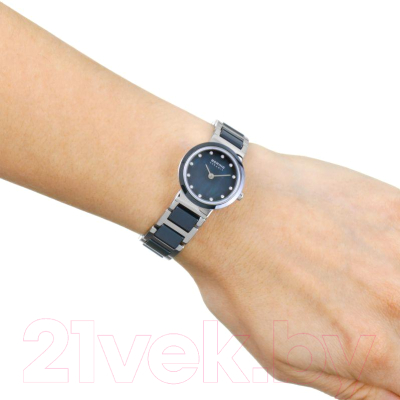 Часы наручные женские Bering 10725-787