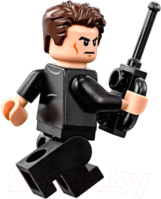 Конструктор Lego Jurassic World Нападение Индораптора в поместье Локвуд 75930