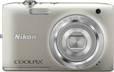 Компактный фотоаппарат Nikon Coolpix S2800 (серебристый) - вид спереди