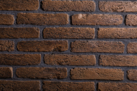 Декоративный камень бетонный РуБелЭко Древний кирпич ДК-004 (коричневый с травлением) - 