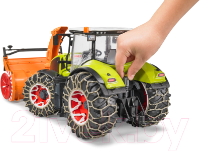 Трактор игрушечный Bruder Claas Axion 950 c цепями и снегоочистителем / 03017