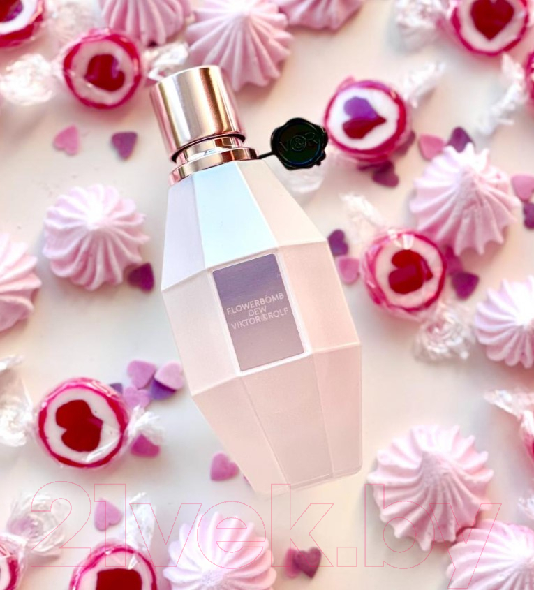 Парфюмерная вода Viktor&Rolf Flowerbomb Dew (50мл)