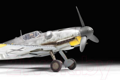 Сборная модель Звезда Самолет Мессершмитт BF-109 G6 / 4816
