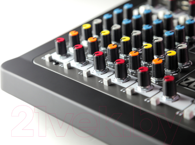 Микшерный пульт Allen & Heath ZEDI10