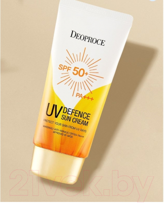 Крем солнцезащитный Deoproce UV Defence Sun Protector SPF50+ PA+++  (70г)