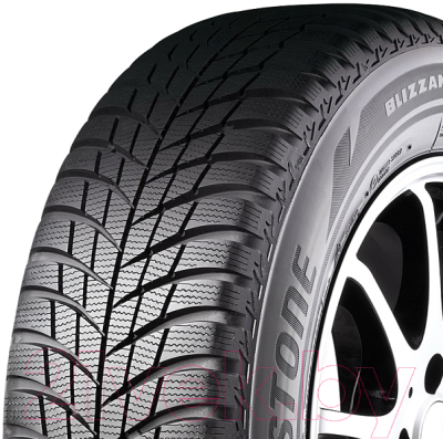 Зимняя шина Bridgestone Blizzak LM001 215/55R17 94V