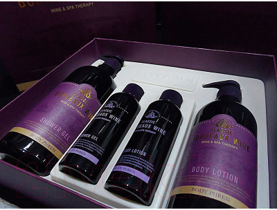 Набор косметики для тела Welcos Body Phren Classic Bordeaux Wine Body Care Set
