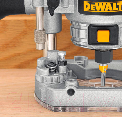 Профессиональный фрезер DeWalt D26204K-QS