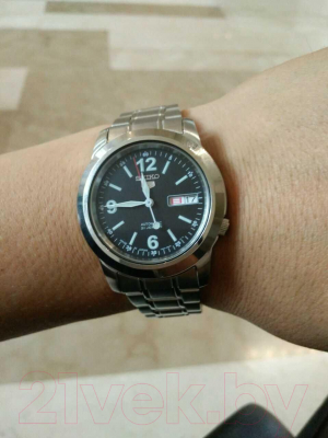 Часы наручные мужские Seiko SNKE63J1