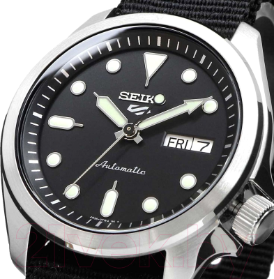 Часы наручные мужские Seiko SRPE67K1