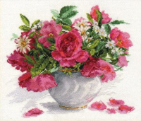Набор для вышивания Алиса Цветущий сад. Розы и ромашки / 2-25 - 