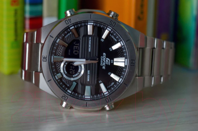 Часы наручные мужские Casio ERA-110D-1AVEF