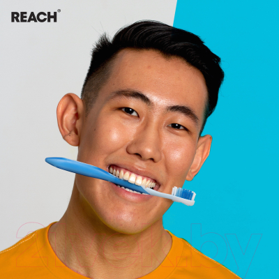 Зубная щетка REACH Stay White жесткая