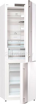 Холодильник с морозильником Gorenje NRK-ORA 62 W - с открытой дверцей
