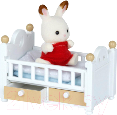 Игровой набор Sylvanian Families Малыш и детская кроватка / 5017
