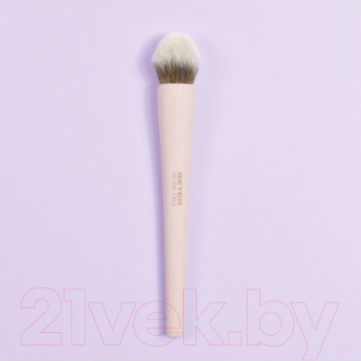 Изображение товара Кисть для макияжа Beter Yachiyo Blush Brush