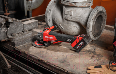 Угловая шлифовальная машина Milwaukee M18ONEFSAG125XPDB-502X / 4933478435