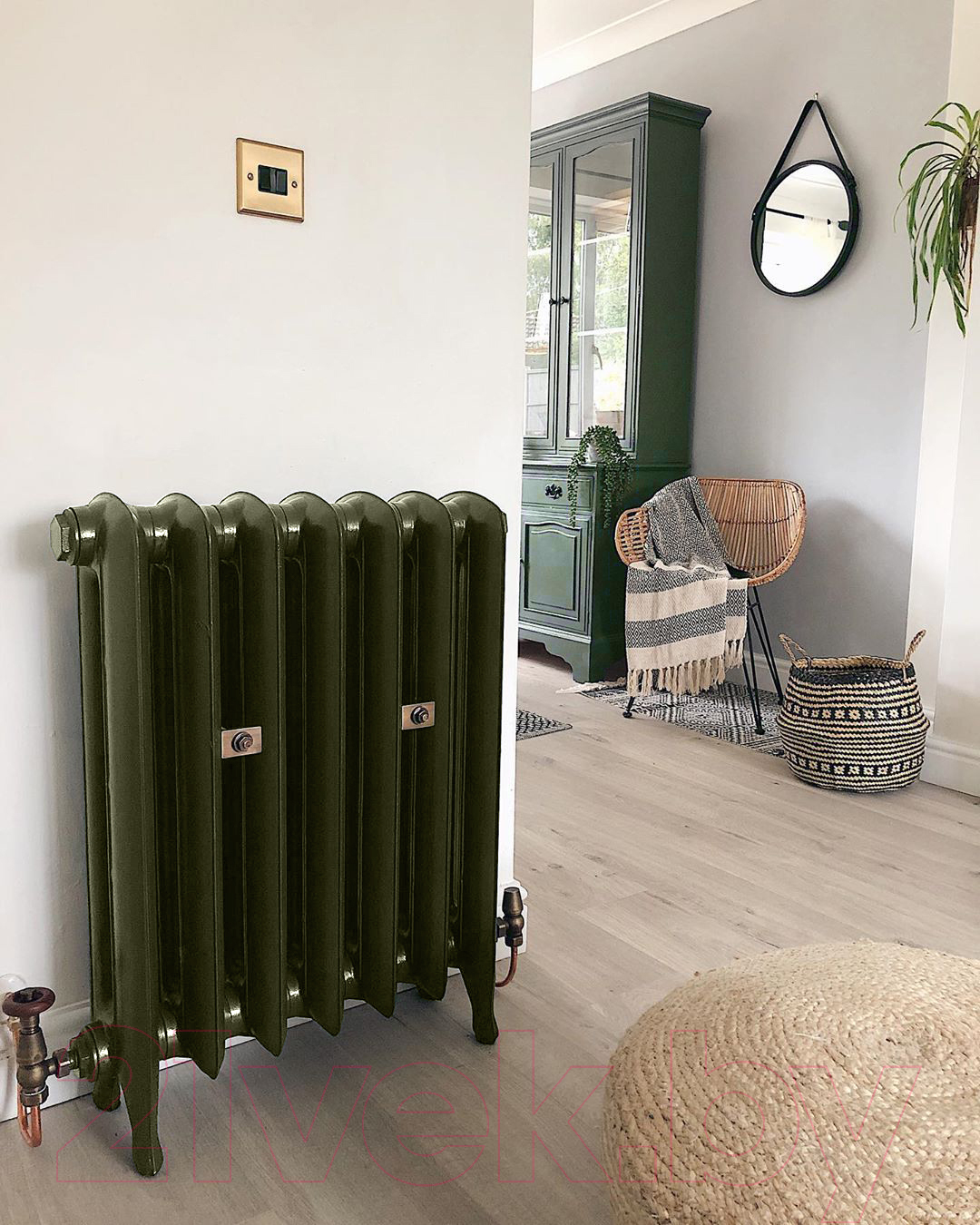 Краска Finntella Radiator Kombu / F-19-1-1-FL020 (900мл, буро-зеленый)