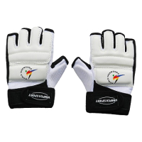 Перчатки для единоборств Vimpex Sport WTF G-WTF (S, белый) - 
