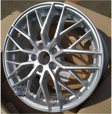 Изображение товара Литой диск RST Wheels R007 17x7.5" 5x114.3мм DIA 67.1мм ET 52мм S