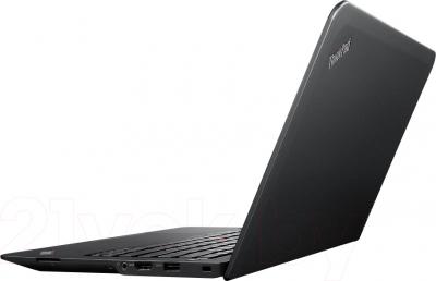 Ноутбук Lenovo ThinkPad S440 (20AY008DRT) - вид сбоку