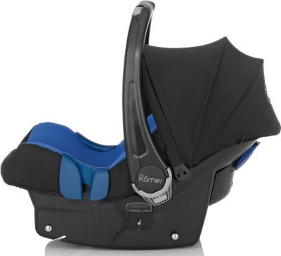 Автокресло Romer Baby-Safe Plus II (Blue Starlite Bellybutton) - вид сбоку