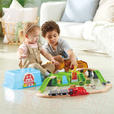 Железная дорога игрушечная Hape Сельский поезд / E3772_HP