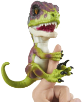 

Интерактивная игрушка Fingerlings, Динозавр Стелс / 3782