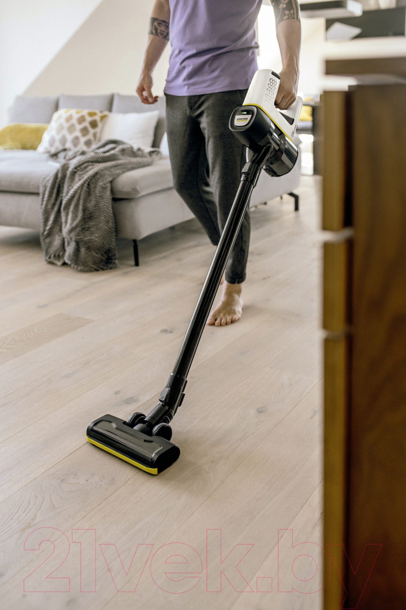 Вертикальный пылесос Karcher VC 4 Cordless Premium MyHome