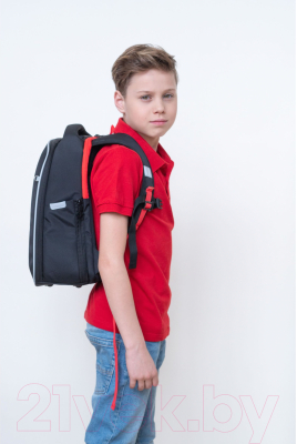 Школьный рюкзак Grizzly RAf-293-1 (черный/красный)