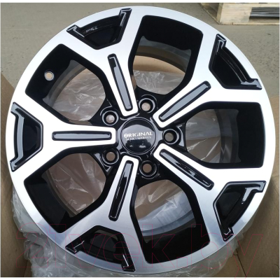 Литой диск SKAD KL-318 Suzuki 16x6.5" 5x114.3мм DIA 60.1мм ET 50мм Алмаз