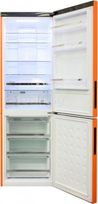 Холодильник с морозильником Haier C2FE636COJRU - в открытом виде