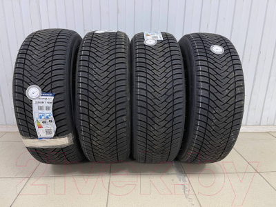 Всесезонная шина Triangle SeasonX TA01 215/45R18 93V