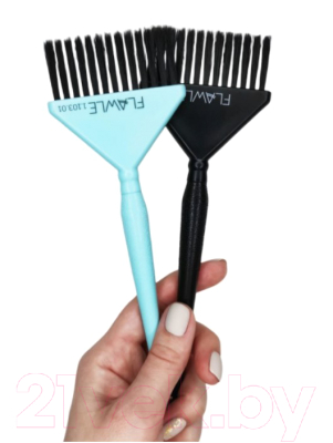Кисть для окрашивания волос Flawle Широкая 1.103.01 (голубой)
