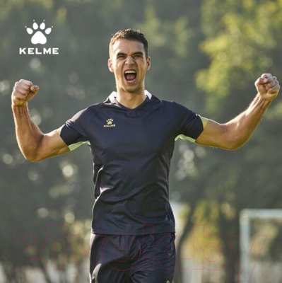 Футбольная форма Kelme Short-Sleeved Football Suit / 8151ZB1004-240 (M, серый)