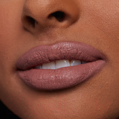 Жидкая помада для губ NYX Professional Makeup Lip Lingerie XXL 01 Undressed (4мл)
