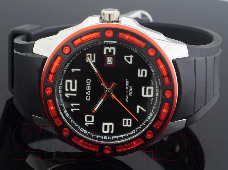Часы наручные мужские Casio MTP-1347-1A — фото 2