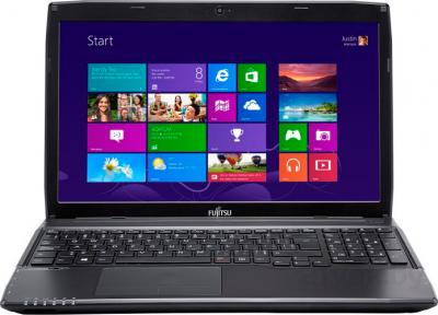 Ноутбук Fujitsu LIFEBOOK AH544 (AH544M65A2RU) - фронтальный вид