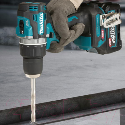 Профессиональная дрель-шуруповерт Makita DF002GZ