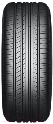 Летняя шина Yokohama Advan dB V552 215/45R18 89W