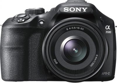 Беззеркальный фотоаппарат Sony ILC-E3500J - вид спереди