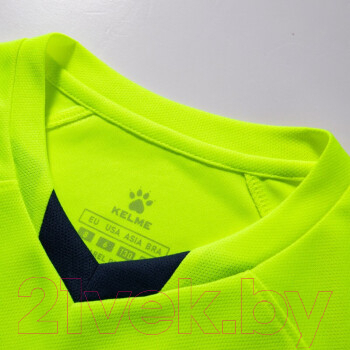 Футбольная форма Kelme Short-Sleeved Football Suit / 8251ZB3002-904 (р.160, зеленый/черный)
