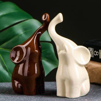 Набор статуэток Хорошие сувениры Пара слонов / 4241540 (молочный/шоколадный глянец)