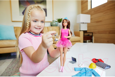 Кукла с аксессуарами Barbie Загадочные профессии / GLH64