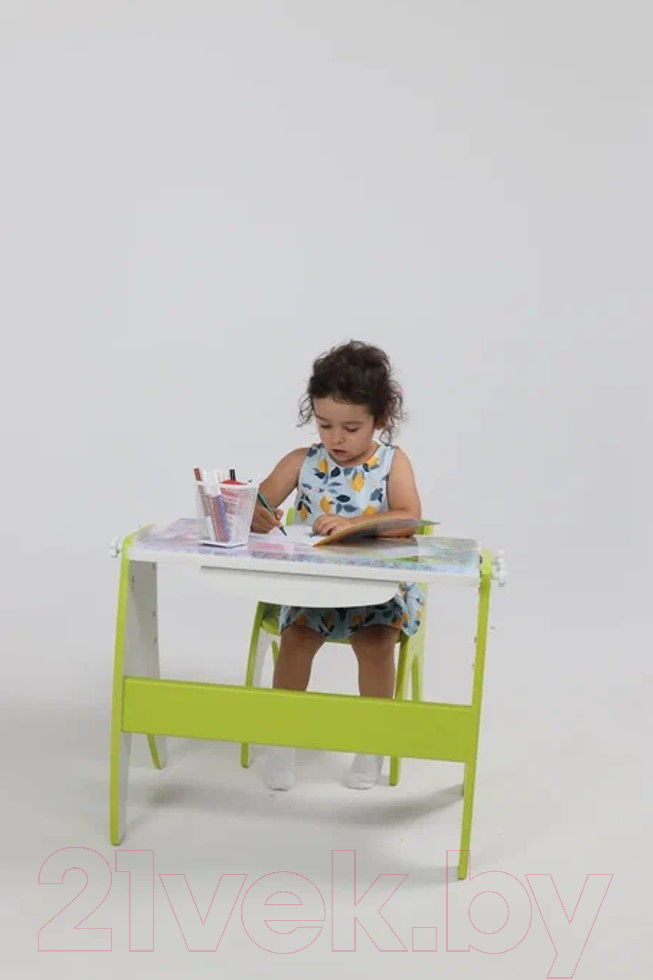 Комплект мебели с детским столом Tech Kids День-Ночь / 14-448
